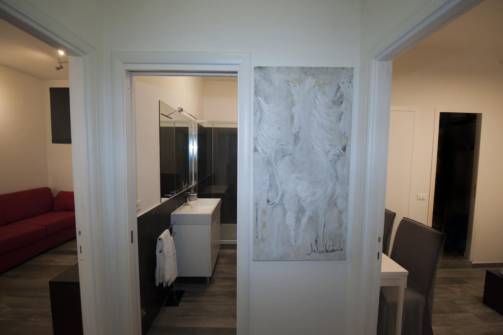 Porta Latina Suite, Elegant Apartment Rome Extérieur photo