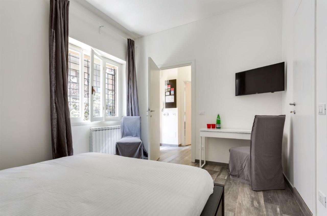 Porta Latina Suite, Elegant Apartment Rome Extérieur photo