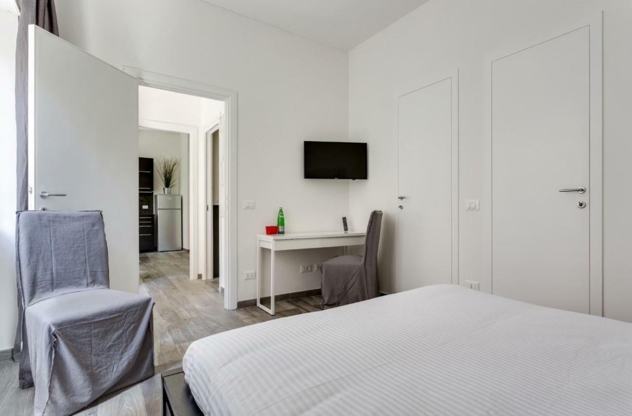 Porta Latina Suite, Elegant Apartment Rome Extérieur photo
